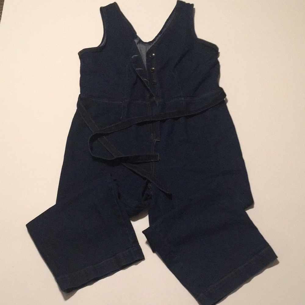 Universal Thread Front Tie Jumper